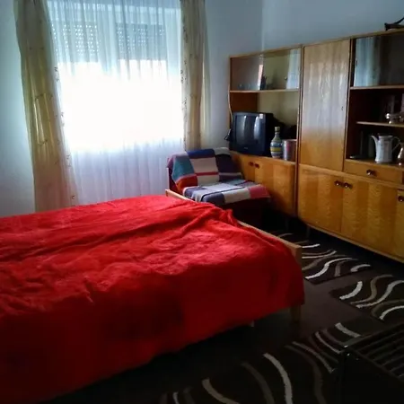 Guest house Koekoercsin Vendeghaz
